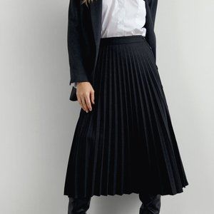 Zara Pleated Button Skirt Dark Gray